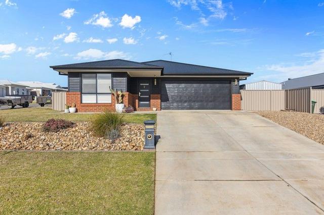 19 Valencia Drive, NSW 2650