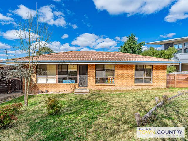 5 Laurence Avenue, NSW 2350