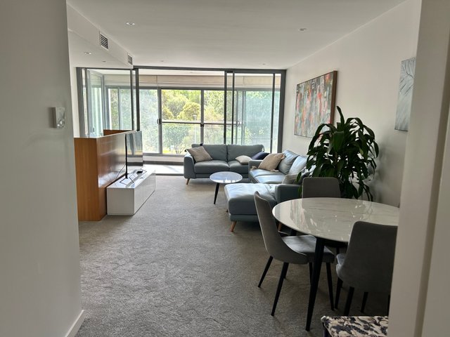 7/7 Eastlake Parade, ACT 2604