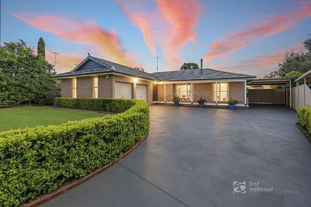 15 Broome Place, NSW 2756