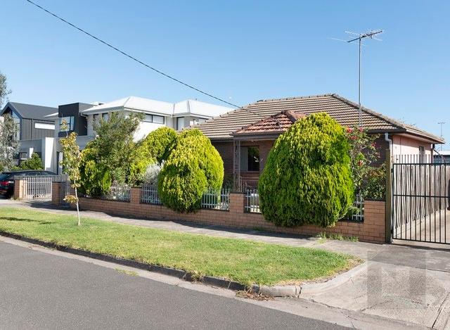 13 Prismall Street, VIC 3025