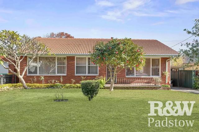 6 Bradley Crescent, NSW 2195