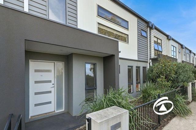 15 Carroll Walk, VIC 3810
