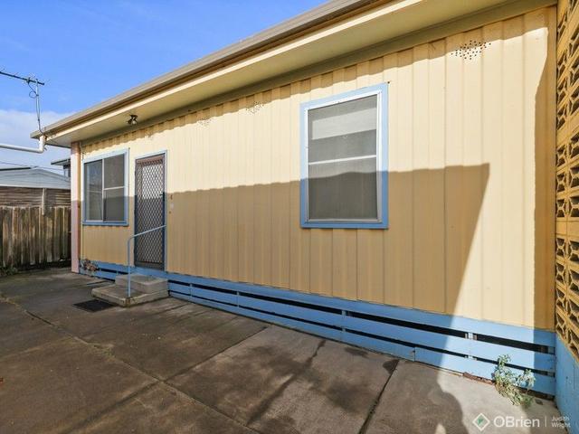 4/22 Edgar Road, VIC 3925