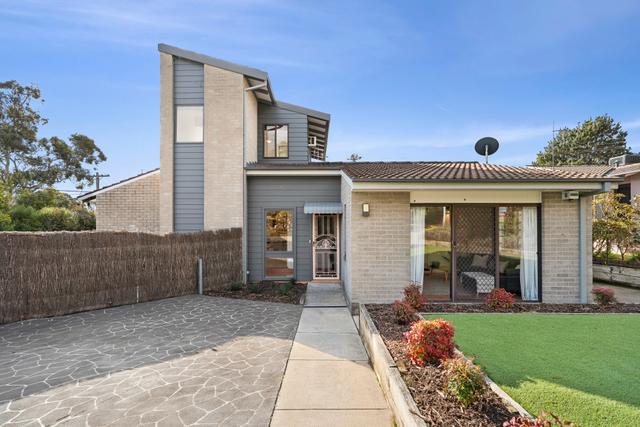 5 Coates Place, ACT 2611