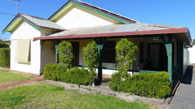 7 Lawson St, NSW 2824