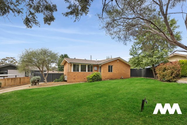 10 Adinda Street, ACT 2611
