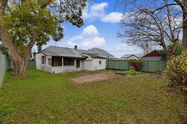 5 Catherine Street, NSW 2756