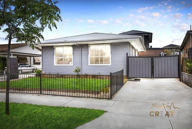 1/24 Barrie Court, VIC 3019