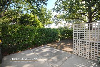 Front Courtyard off Meals area (2017-01-17)