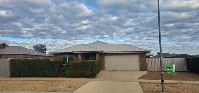 16 Gleneagles Drive, VIC 3616