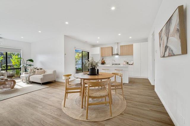 2/3 Rosney Court, VIC 3350