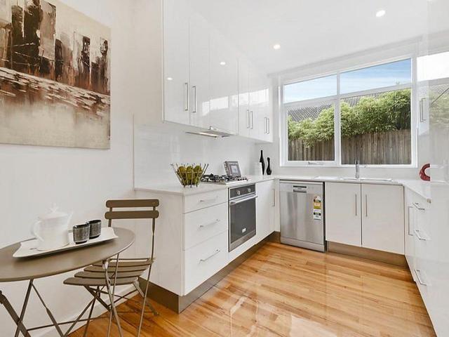 2/62 Walpole Street, VIC 3101