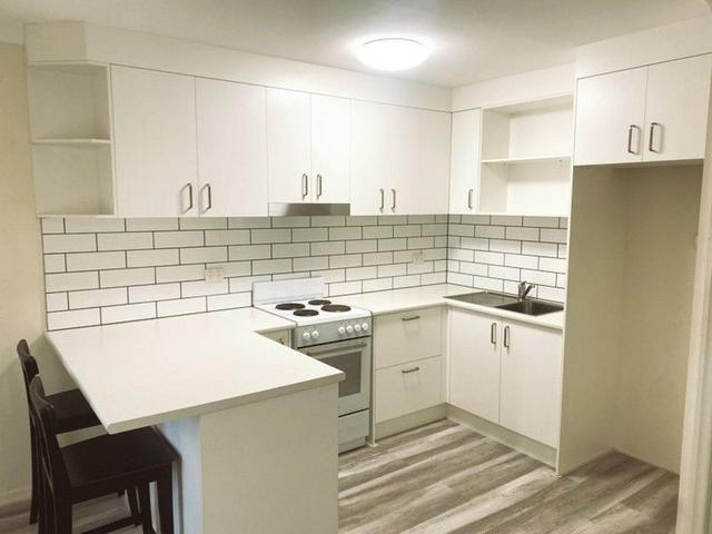 4/217 Juliette Street, QLD 4120