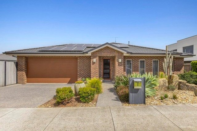 8 Markham Drive, VIC 3226