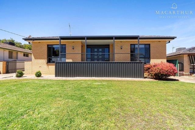 14 Banks Avenue, NSW 2650