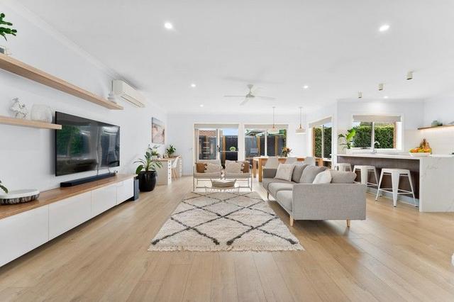 4/21 Ella Grove, VIC 3196