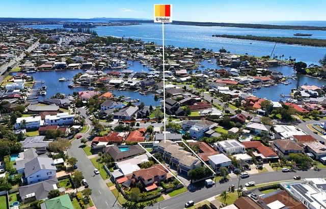 4/35 Runaway Bay Avenue, QLD 4216