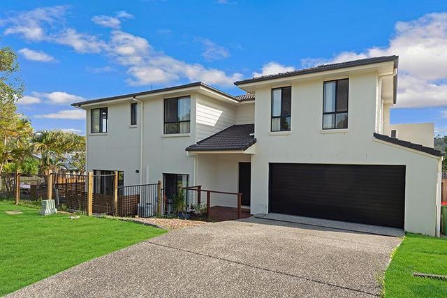 2/5 Maslin Chase, QLD 4211