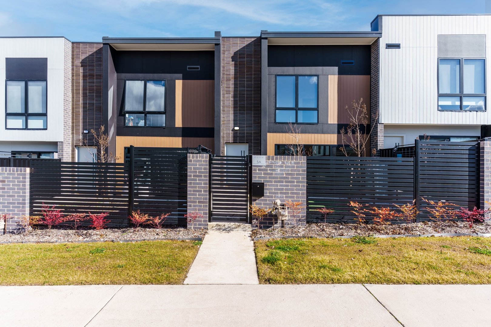 5A Woodberry Avenue, Coombs ACT 2611 Allhomes