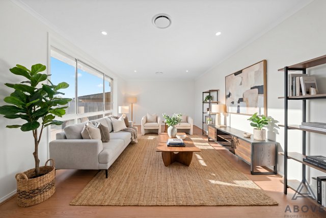 2 Diamantina Crescent, ACT 2617