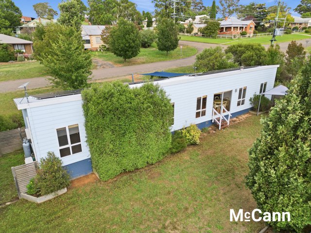 66 Biala Street, NSW 2581