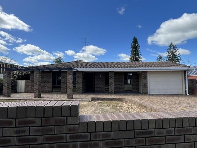 14 Newcastle Rd, WA 6401