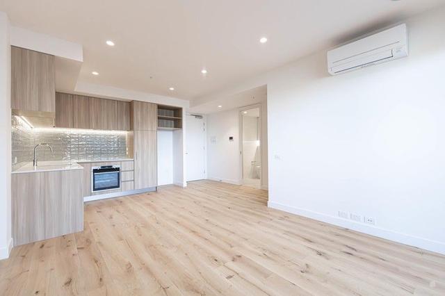 1206/20 Wardens Walk, VIC 3058