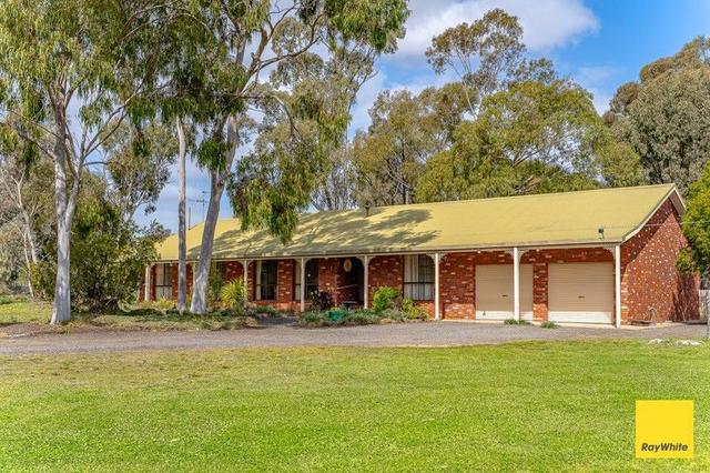 2 Corella Court, VIC 3551