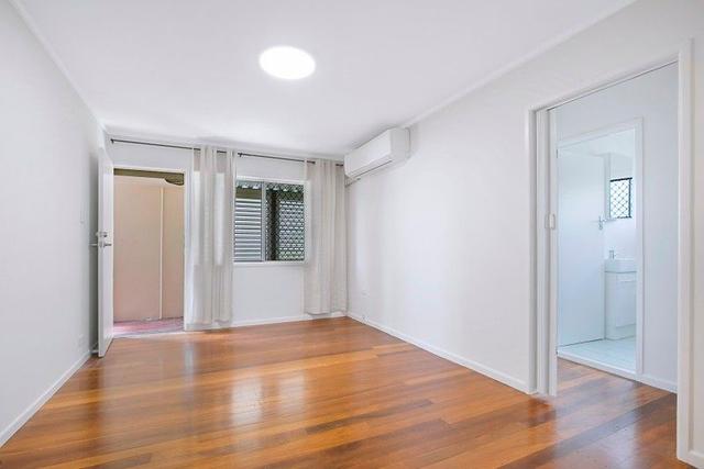 1/7 Daphne St, QLD 4051