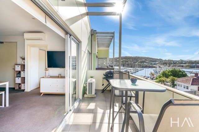 8/3 Clarence Street, TAS 7018