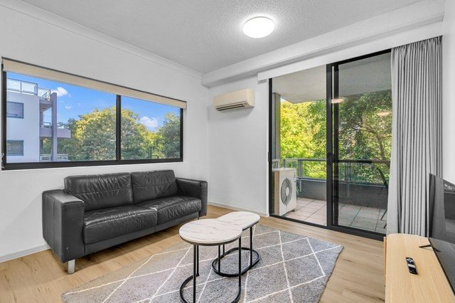 312/21 Patrick Lane, QLD 4066