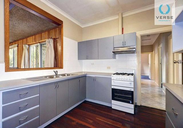11 Reen Street, WA 6102
