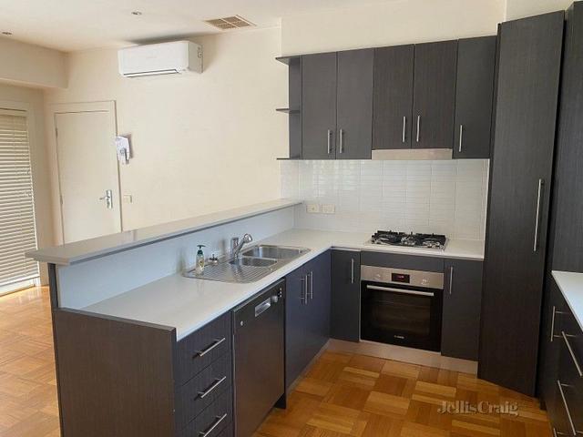 1/30 Heller Street, VIC 3056