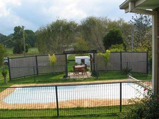 Pool (2007-04-20)