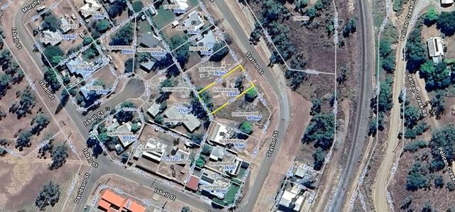 61 Station St, QLD 4804
