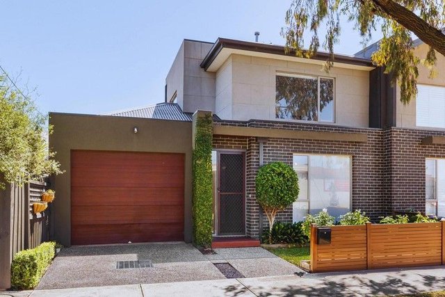 2a Warwick Road, VIC 3044