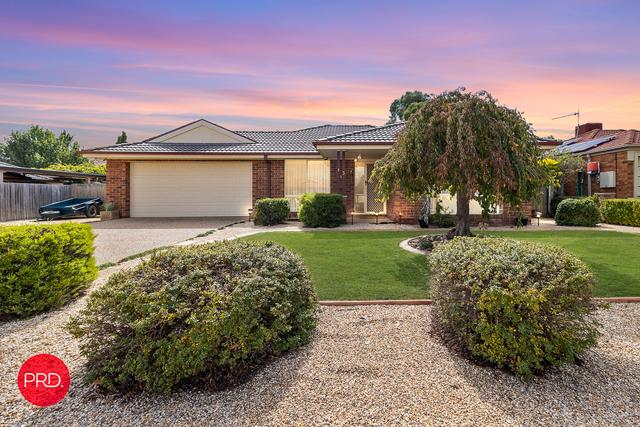 13 Falconer Place, NSW 2621