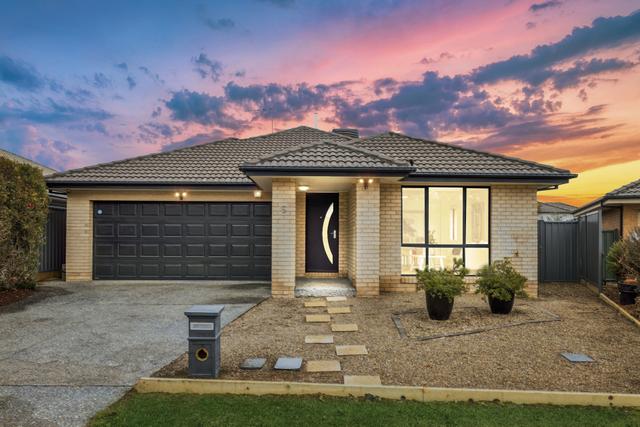 6 Phantom Street, ACT 2914