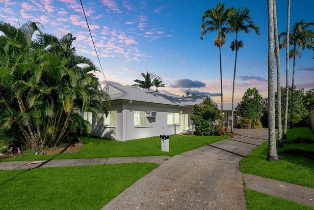 7 Holden Close, QLD 4870