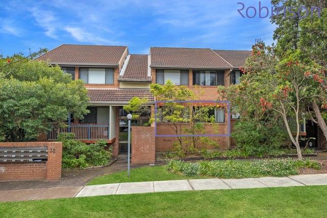 2/28-32 Berner Street, NSW 2291