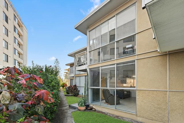 2/14 Hollingworth Street, NSW 2444