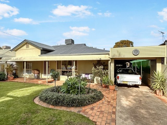 46 Binya Street, NSW 2680