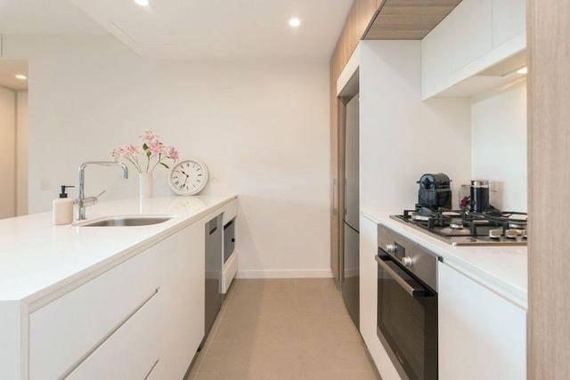 4310/18 Parkside Cir, QLD 4007