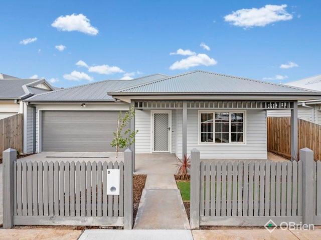 8 Baringhup Street, VIC 3338