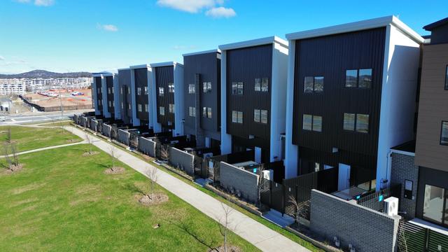 209 John Gorton Drive, ACT 2611