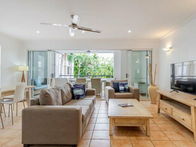 12 Cayman Villas/35-37 Mowbray Street, QLD 4877