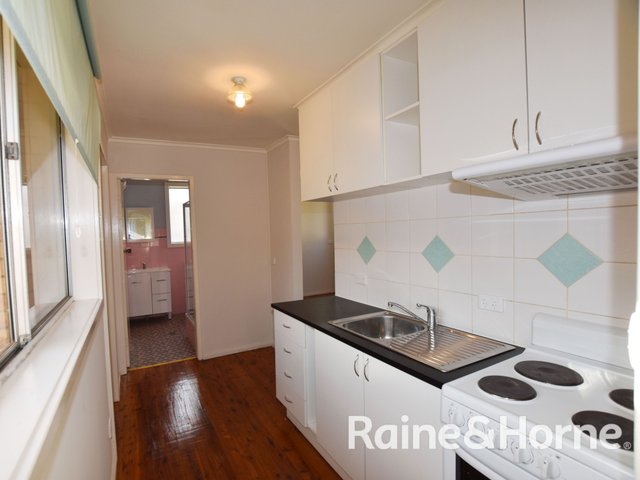 1/169 Woodward Street, NSW 2800