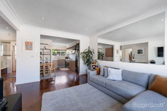 2/26 Burns Street, VIC 3012