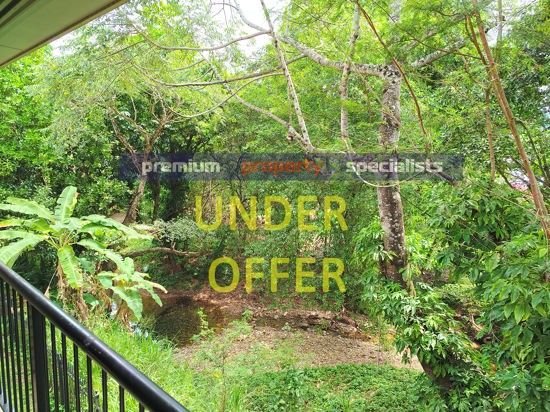 371 2-8 Rigg Street, QLD 4868